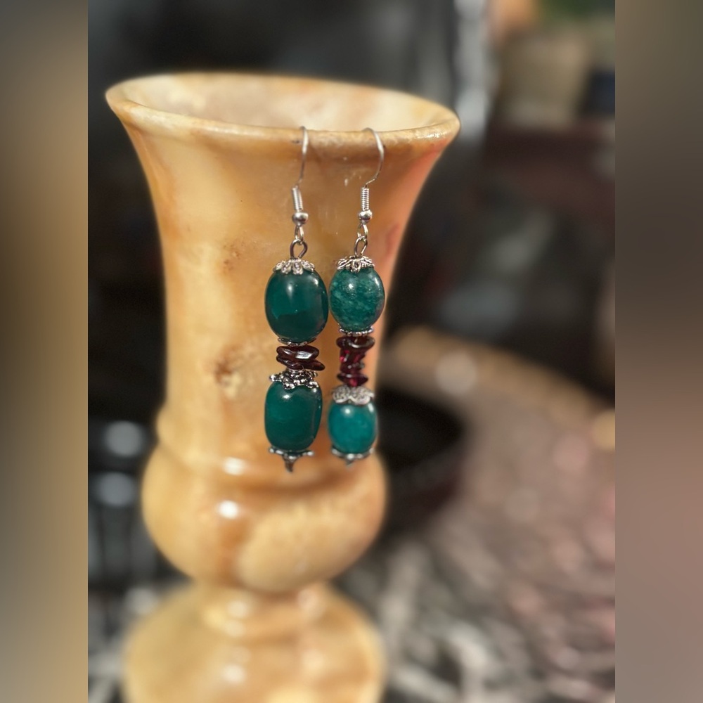 NWT Artisan Emerald & Garnet Dangle Earrings • In Bloom Collection • 925 Hooks - Picture 10 of 10